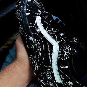 black and white cartoon vans